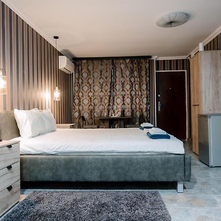 Mavie Apartment Boutique Bucureşti Ngoại thất bức ảnh