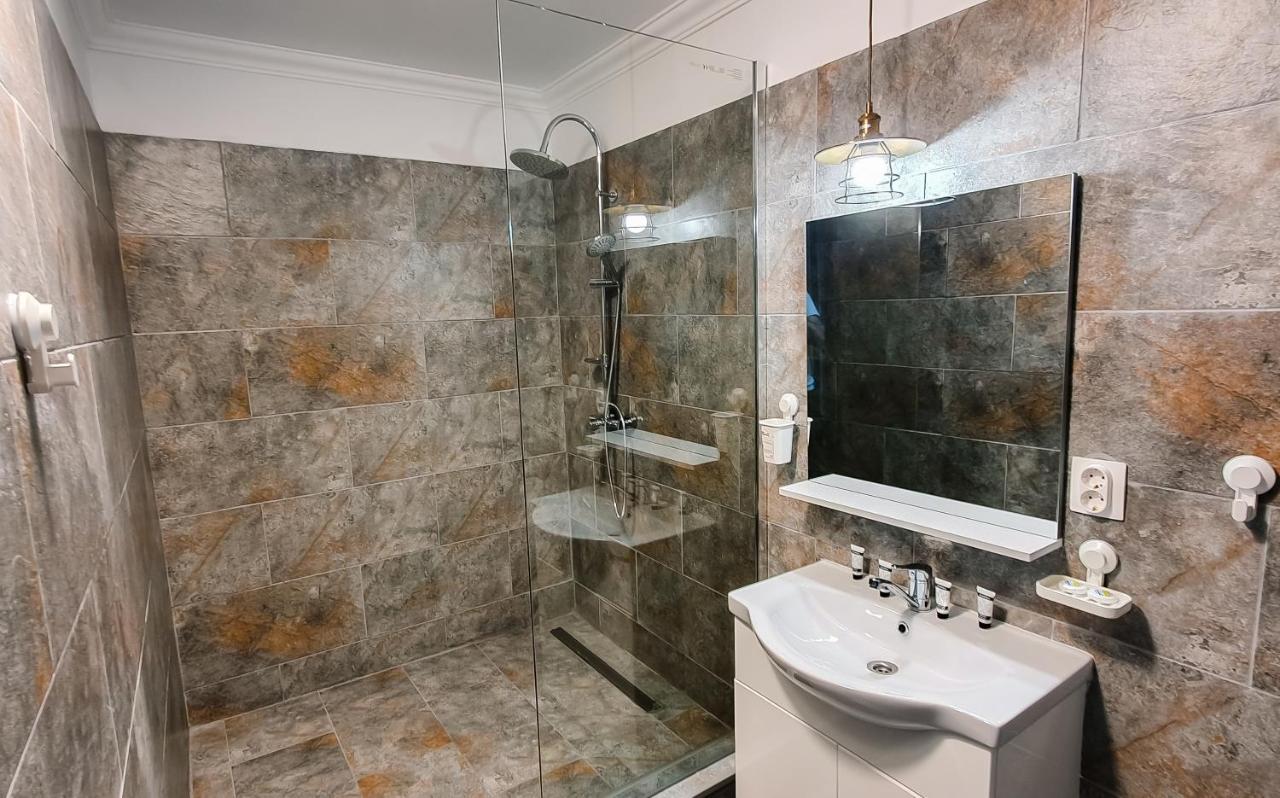 Mavie Apartment Boutique Bucureşti Ngoại thất bức ảnh