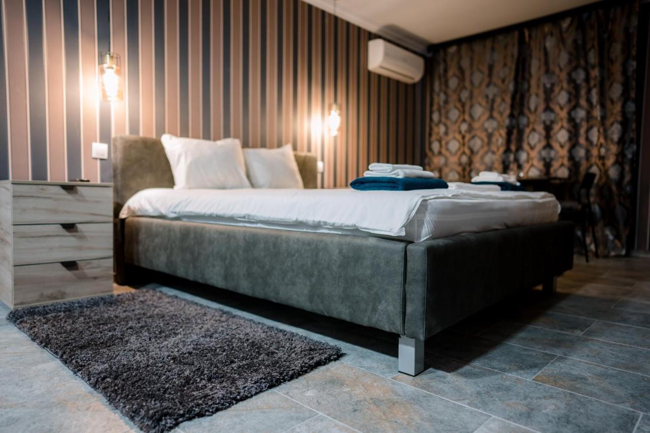 Mavie Apartment Boutique Bucureşti Ngoại thất bức ảnh