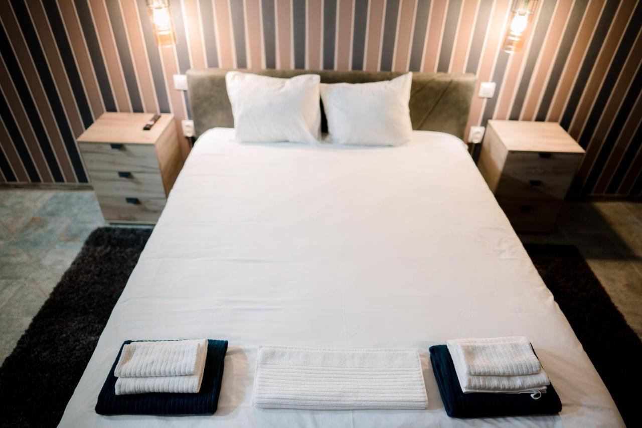 Mavie Apartment Boutique Bucureşti Ngoại thất bức ảnh